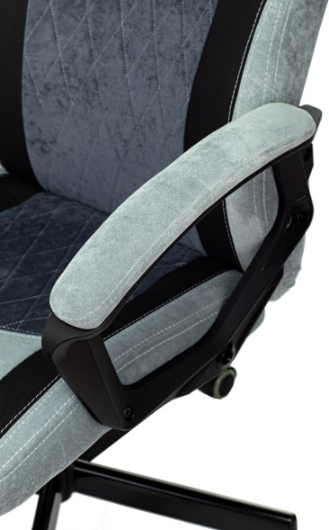 Кресло игровое Zombie VIKING 6 KNIGHT Fabric